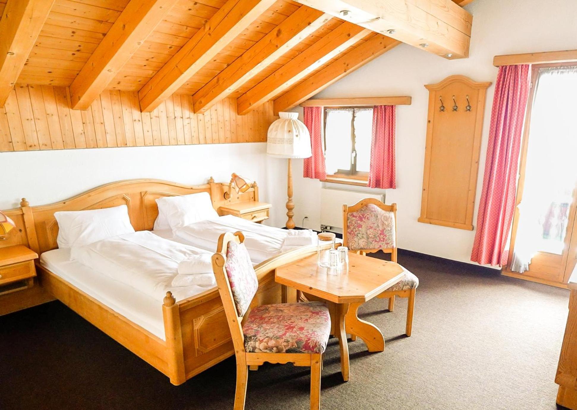 Workation Apartments - 24-7 Self-Checkin - Hotel Postigliun Sedrun 세드런 외부 사진